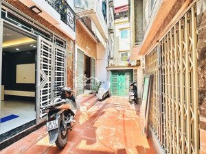 bán nhà khương thượng đống đa hn. dt 32m2 5t 3,5mt(8,5tỷ) trung tâm đống đa - nhà đẹp ở ngay full