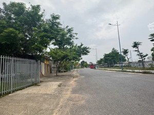 bán đất tách thửa trong vườn nhà, tdp8, bắc lý, đồng hới quảng bình