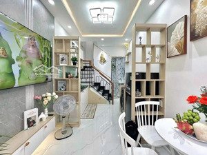 bán nhà nguyễn trường tộ 11.5m2 3 tầng - 3.9 tỷ - mặt tiền xe hơi
