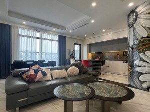 n01.t8 cần bán gấp căn góc view hồ ngđ. dt121m2 3pn 2vs. cao độ tầng 6 chỉ 12,7 tỷ. lh: 