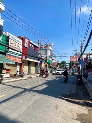 bán mặt tiền thống nhất giá rẻ - gần city land - lottle mart
