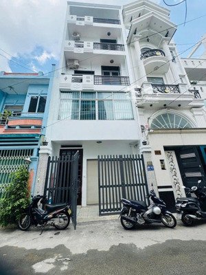 bán nhà riêng 252// hxh 6m, diện tích 5x14.5, cn 71 m2 giá tốt 8.4 tỷ.