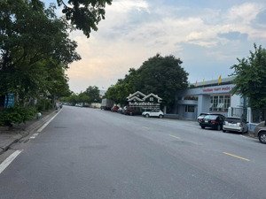 trung tâm phúc lợi dân cư tấp nập 2 mặt tiền thoáng sáng gần vinhomes ecohome ruby city chợ trường