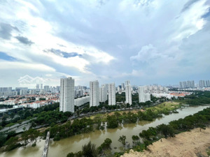 bán căn hộ chung cư scenic valley 1 tại tôn dật tiên, 14,5 tỷ, 133m2, 3pn, 2wc