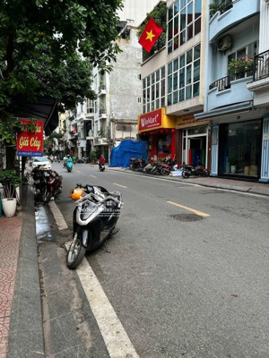 bán nhà mặt phố hoàng ngân - 72m2 - oto tránh - vị trí vip - vỉa hè,kinh doanh - 25 tỷ