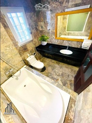 cho thuê căn hộ chung cư cao cấp, full nội thất tại 24 đông quan, cầu giấy