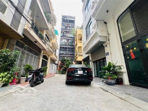 diện tích khủng - thông số vàng - 2 mặt thoáng vĩnh viễn - khu vực phát triển mạnh