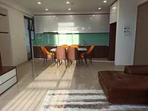 bán giá quá re- quá tốt cho căn hộ duplex the view liền kề phú mỹ hưng