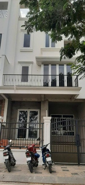 bán nhà phố sài gòn mystery đường lê hữu kiều p.bình trưng tp.hcm