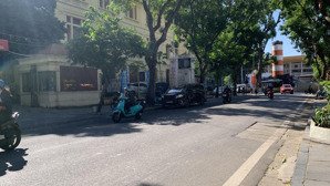 hàng hiếm tại lý thường kiệt, hoàn kiếm 5,8 tỷ, 22m2, nhà riêng 3 tầng