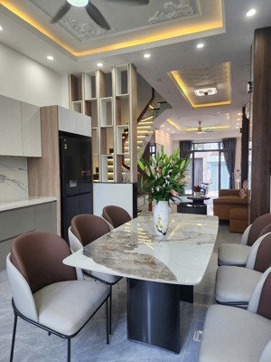 bán nhà 1 trệt 2 lầu- 4pn, 5wc, 70.8m2 tại huỳnh tấn phát, nhà bè, hcm, giá siêu hời 7,5 tỷ