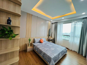 bán căn hộ riviera point ,tân phú, quận 7, dt 99,5m2-2pn-2wc, sổ hồng, full nội thất. giá: 7,7 tỷ