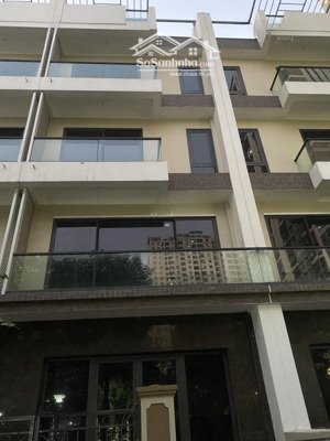 cực hiếm! bán gấp căn liền kề 6th element 108.07m2 giá đầu tư