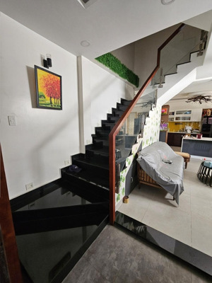 nhà phố hẽm 719 huỳnh tấn phát -2 ô tô tránh nhau, không ngập nước.