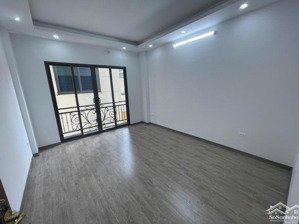 bán nhà minh khai - 5 tầng thang máy - 10m ô tô - chỉ hơn 200tr/m2