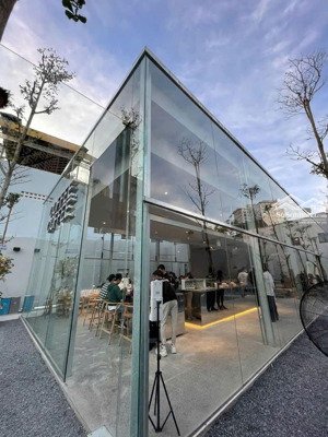 cho thuê góc 2mt thảo điền mb đẹp khan hiếm cho thuê