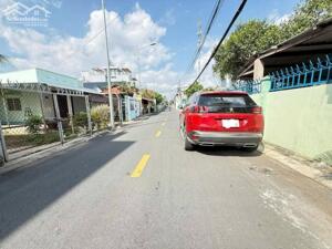 Nhà cấp 4 kiên cố mặt tiền hẻm hẻm Sacombank Bến Tre