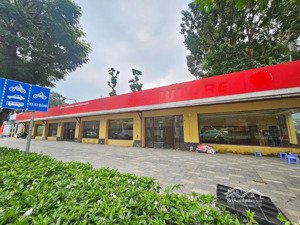 vip! siêu đẹp! mặt tiền đường nguyễn thị minh khai phường bến thành quận 1.