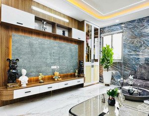 thanh lý nhà mã lò mới xây đẹp dọn vào ở ngay 70m2 - 5 tầng full nội thất có garage oto 8 tỷ 2, shr