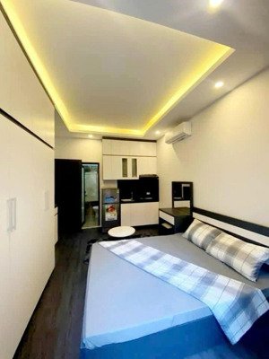 bán nhà cầu diễn - nhỉnh 15 tỷ - ôto tránh- nhà mới xây thang máy nội thất sịn sò