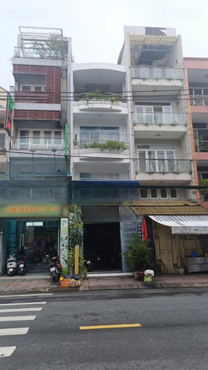mặt tiền đường bình phú,phường 11,quận 6(4m x 20m x 5 tầng) 23.5 tỷ tl