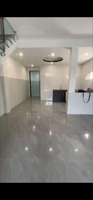 bán .nhà ....mê lững kiệt 3m trương định sác đường
công năng : 2p ngủ 1wc ..cách biển vài tră