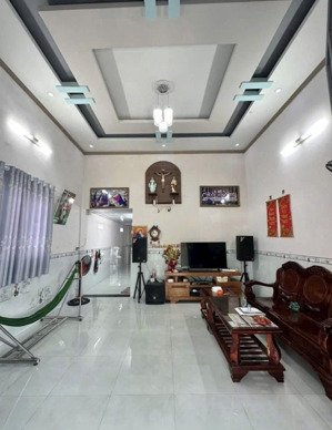 chủ đi nước ngoài bán nhanh căn nhà ngộp ở tphcm