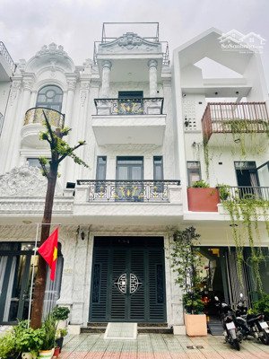 bán nhà trục chính kdc lộc phát thuận giao thuận an bình dương cũ giá bán gấp