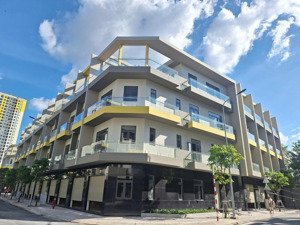 bán nhà mặt phố tại bcons uni valley, đông hòa, dĩ an, bình dương, 7,5 tỷ, 60m2 đẹp, nhiều tiện ích