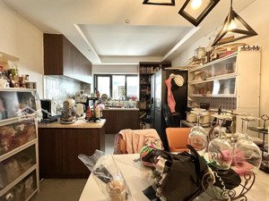 nhà đẹp cống quỳnh quận 1, giá 9.5 tỷ, diện tích 32m2, 7 phòng ngủ