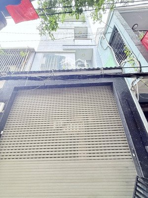 nhà tân vĩnh q4- hẻm đẹp- 46m2- 5 lầu- chỉ 7 tỷ nhỉnh