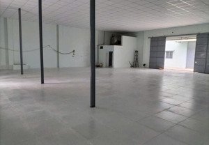 cho thuê kho, xưởng 300m2 giá 22tr/th, đường xe công 40f ngay cầu tham lương