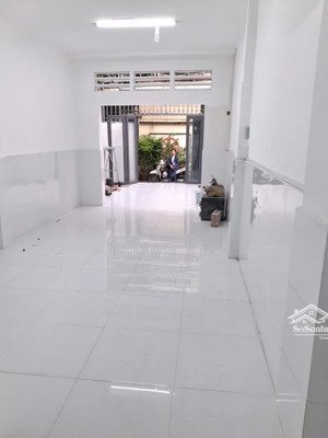 bán nhà nguyễn văn cừ 49m² 1 tầng - 8.1 tỷ - trung tâm sôi động