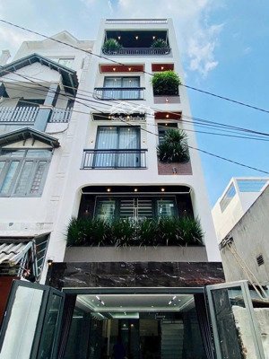 bán gấp căn nhà đường thành thái , phường 14 , quận 10 dt 67m2 giá 2 tỷ 670 (tl) pháp lý đầy đủ