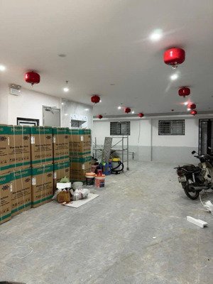 siêu hiếm, căn hộ dịch vụ, dòng tiền ô tô kinh doanh, phố cầu giấy 120m2 7 tầng giá 38 tỷ