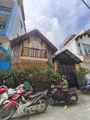 nhà ngang 6,3x17m. hxh (8m) đường nguyễn cảnh chân - nguyễn trãi, q1. 19,5 tỷ