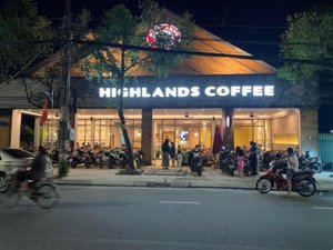 cho thuê nhà mặt phố cầu diễn, bắc từ liêm với diện tích sử dụng: 800m2, lô góc rộng: 19m, siêu hot