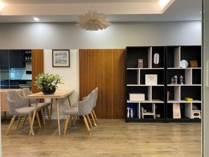 senicvalley phú mỹ hưng - 2 phòng ngủ - tầng thấp - đầy đủ nội thất