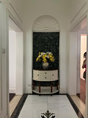 siêu vip căn hộ 192m2 thiết kế 3 ngủ the manor cần bán gấp