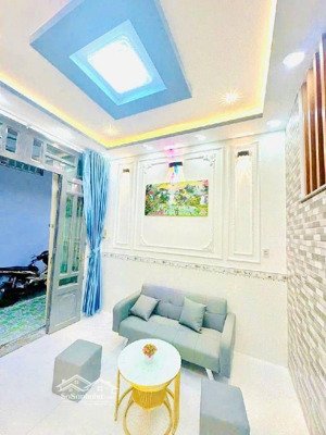 nhà đẹp 3 tầng gần cầu chà và mua 1 được 2 vừa ở vừa cho thuê dtsd 146.5m2 shr nở hậu hoàn công đủ