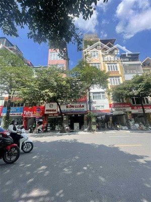 gấp bán nhà siêu chất mặt phố lò đúc giá giành giật chỉ 26.5 tỷ 49m 3 tầng mặt tiền lý tưởng 4.1m