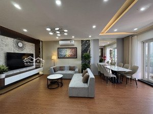 bán căn hộ cao cấp 172 trần bình, mỹ đình full nội thất mới 100%