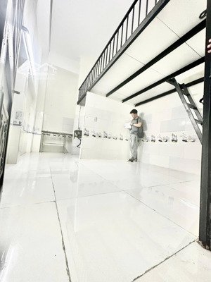 cho thuê phòng trọ tại lê văn sỹ, 4 triệu, 25m2, cơ bản, tân bình, hcm