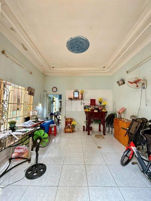 góc 2 mặt tiền kinh doanh , đường b4 - tây thạnh - dt 4x11m 1 trệt 1 lầu đúc