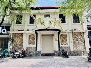 cho thuê tòa nhà mặt tiền 10-12 hồ tùng mậu phường bến nghé, quận 1