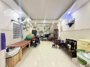 nhà giá tốt 50m2 - 3pn - hxh. nhỉnh 5 tỷ