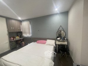 bán cc 2pn, 2wc, 69m2 tại gia quất, thượng thanh, long biên, 4,5 tỷ cực chất