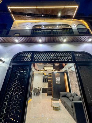 nhà phố hiện đại - hẻm 1834 htp - cách mt đường 20m -