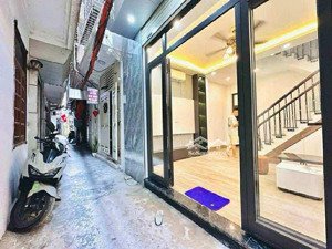 bán nhà riêng trung tâm đống đa, ngõ rộng thẳng thoáng cách phố 60m, 4 tầng 3pn, mt rộng 4m6, 6tỷ+