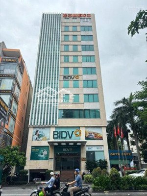 bán toà nhà góc 2 mt nơ trang long - dt: 10.5x17m - 9 tầng - hđt: 120 triệu/tháng - giá: 33 tỷ tl